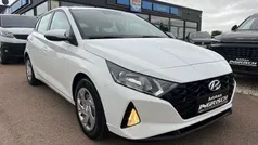 Weiß Gebraucht 2021 Hyundai i20 Kleinwagen | 13.790 € (Superpreis)