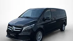 Obsidianschwarz metallic Gebraucht 2023 Mercedes V300 Edition Van / Kleinbus | 61.761 € (Fairer Preis)