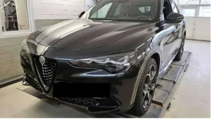 Gebraucht Alfa Romeo Stelvio Competizione 209 PS (153 kW) 2023 Schwarz SUV