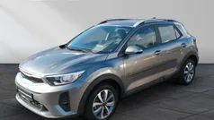 Grau Gebraucht 2024 Kia Stonic Vision SUV | 20.800 € (Fairer Preis)