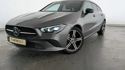 Gebraucht Mercedes CLA200 Shooting Brake Progressive 163 PS (119 kW) 2020 Mountaingrau Kombi