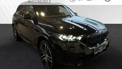 Neu BMW X5 M Sport 298 PS (219 kW) 2025 Saphirschwarz metallic SUV