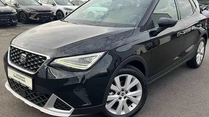 Midnight schwarz Gebraucht 2025 Seat Arona Xperience SUV | 22.450 € (Fairer Preis)