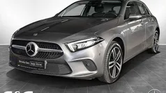 Metalliclack mountaingrau Gebraucht 2022 Mercedes A250 Progressive Limousine | 26.890 € (Fairer Preis)
