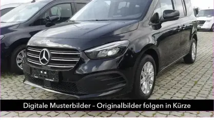 Gebraucht Mercedes T180 Progressive 116 PS (85 kW) 2024 Schwarz Van / Kleinbus