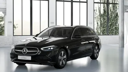 Gebraucht Mercedes C220 Avantgarde 200 PS (147 kW) 2022 Unilack schwarz Kombi