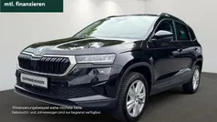 Gebraucht 2024 Skoda Karoq Selection SUV | 30.450 € (Fairer Preis)