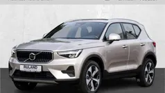 Jupiter / metallic Gebraucht 2023 Volvo XC40 Core SUV | 36.790 € (Fairer Preis)
