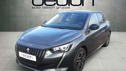 Gebraucht Peugeot 208 Allure 99 PS (72 kW) 2023 Metfa platinium grau Kleinwagen