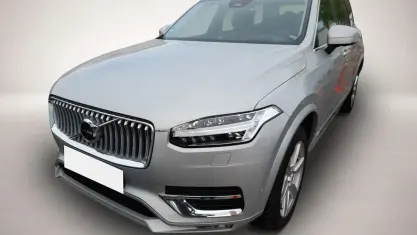 Gebraucht Volvo XC90 Ultimate 235 PS (172 kW) 2023 Silber SUV