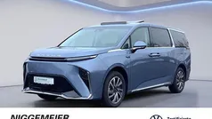 Mica blue Gebraucht 2025 Maxus MIFA 9 Van / Kleinbus | 59.590 € (Fairer Preis)