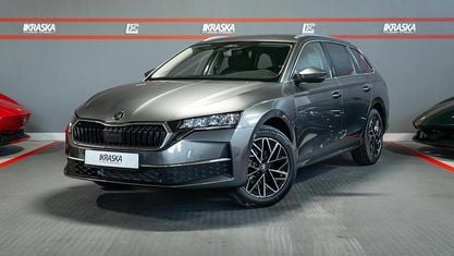 Neu Skoda Octavia Selection 150 PS (110 kW) 2026 Graphitegrau metallic Kombi