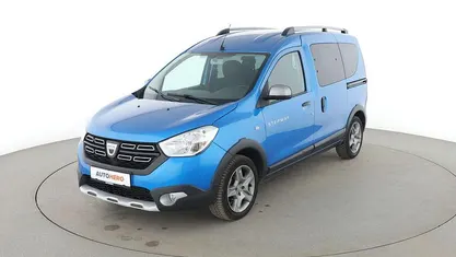 Gebraucht Dacia Dokker Stepway 131 PS (96 kW) 2020 Blau Van / Kleinbus