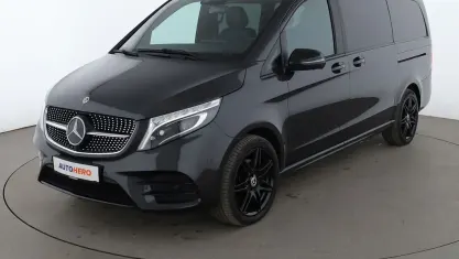 Gebraucht Mercedes V300 Avantgarde Edition 237 PS (174 kW) 2022 Grau Van / Kleinbus
