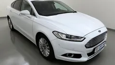 Frostweiß Gebraucht 2016 Ford Mondeo Titanium Limousine | 12.440 €
