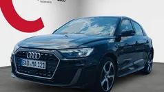 Mythosschwarz Gebraucht 2025 Audi A1 Sportback S-Line Kleinwagen | 27.888 € (Superpreis)