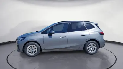 Neu BMW 218 Active Tourer Comfort Edition 136 PS (100 kW) 2026 Grau Van / Kleinbus