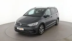 Grau Gebraucht 2022 VW Touran Active Van / Kleinbus | 29.830 € (Fairer Preis)