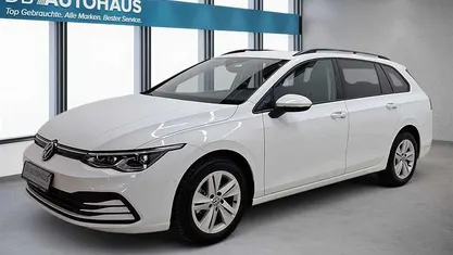 Gebraucht 2023 VW Golf VIII Life Kombi | 17.690 € (Guter Preis)