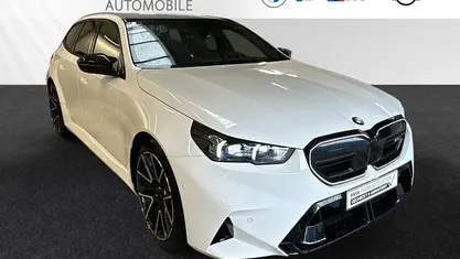 Gebraucht BMW M5 M Sport 727 PS (534 kW) 2025 Alpinweiss Kombi