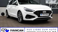Weiß Neu 2025 Hyundai i30 Advantage Limousine | 22.990 € (Fairer Preis)