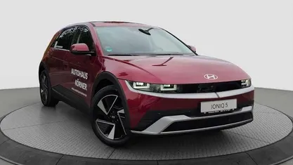 Rot Gebraucht 2025 Hyundai Ioniq 5 Techniq SUV | 46.995 € (Superpreis)
