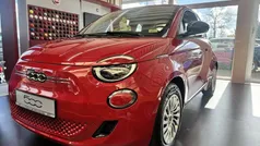 Rot Gebraucht 2025 Fiat 500e Red Kleinwagen | 25.189 € (Fairer Preis)