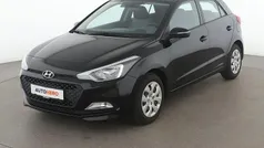 Schwarz Gebraucht 2015 Hyundai i20 Classic Limousine | 8.260 € (Fairer Preis)