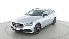 Grau Gebraucht 2021 Mercedes E220 Avantgarde Kombi | 35.270 € (Fairer Preis)