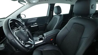 Gebraucht Mercedes B200 Edition 1 163 PS (119 kW) 2020 Silber Van / Kleinbus