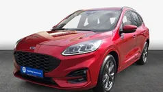 Rot Gebraucht 2023 Ford Kuga ST-Line SUV | 28.323 € (Fairer Preis)