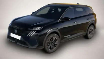 Neu Peugeot 5008 Allure 145 PS (106 kW) 2026 Schwarz SUV