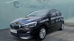 Schwarz Gebraucht 2021 BMW 218 Active Tourer Van / Kleinbus | 19.799 € (Fairer Preis)