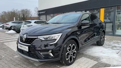 Schwarzmetallic (schwarz) Gebraucht 2023 Renault Arkana Techno SUV | 20.289 € (Fairer Preis)