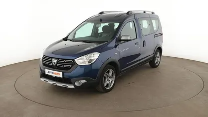 Usata Dacia Dokker Stepway 131 CV (96 kW) 2019 Blu Monovolume