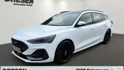 Gebraucht Ford Focus ST 280 PS (205 kW) 2023 Weiss Kombi