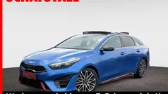 Blau ((b3l) blue flame met.) Gebraucht 2023 Kia ProCeed GT Comfort Kleinwagen | 29.849 € (Fairer Preis)