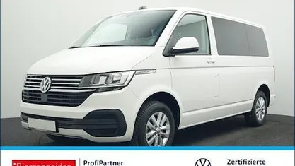 Weiß Gebraucht 2024 VW Caravelle Comfortline Van / Kleinbus | 44.950 € (Fairer Preis)
