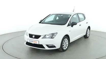 Weiß Gebraucht 2016 Seat Ibiza Reference Limousine | 8.050 € (Fairer Preis)