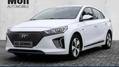 Weiss Gebraucht 2019 Hyundai Ioniq Style Limousine | 16.950 € (Fairer Preis)