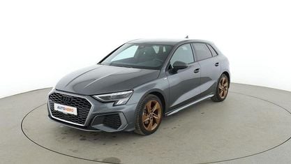Używany Audi A3 S-Line 150 KM (110 kW) 2024 Szary Sedan/Limuzyna