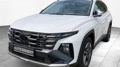 Weiss Gebraucht 2024 Hyundai Tucson SUV | 35.539 € (Fairer Preis)
