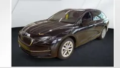 Gebraucht 2024 Skoda Octavia Selection Kombi | 31.980 € (Fairer Preis)