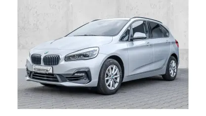 Gebraucht BMW 216 Active Tourer Advantage 122 PS (89 kW) 2021 Silber Van / Kleinbus