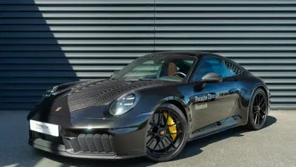 Gebraucht Porsche 911 Carrera 4 GTS 541 PS (397 kW) 2026 Grün Coupé