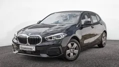 Schwarz Gebraucht 2023 BMW 118 Advantage Kleinwagen | 23.950 € (Fairer Preis)