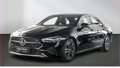 Gebraucht Mercedes CLA200 163 PS (119 kW) 2025 Unilack nachtschwarz Coupé