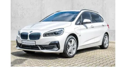 Gebraucht BMW 225 iPerformance 136 PS (100 kW) 2019 Weiß Van / Kleinbus