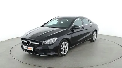 Gebraucht Mercedes CLA180 Urban 122 PS (89 kW) 2018 Schwarz Limousine