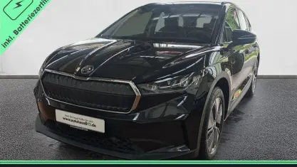 Gebraucht Skoda Enyaq iV 131 kW (179 PS) 2023 Blackmagic perleffekt SUV